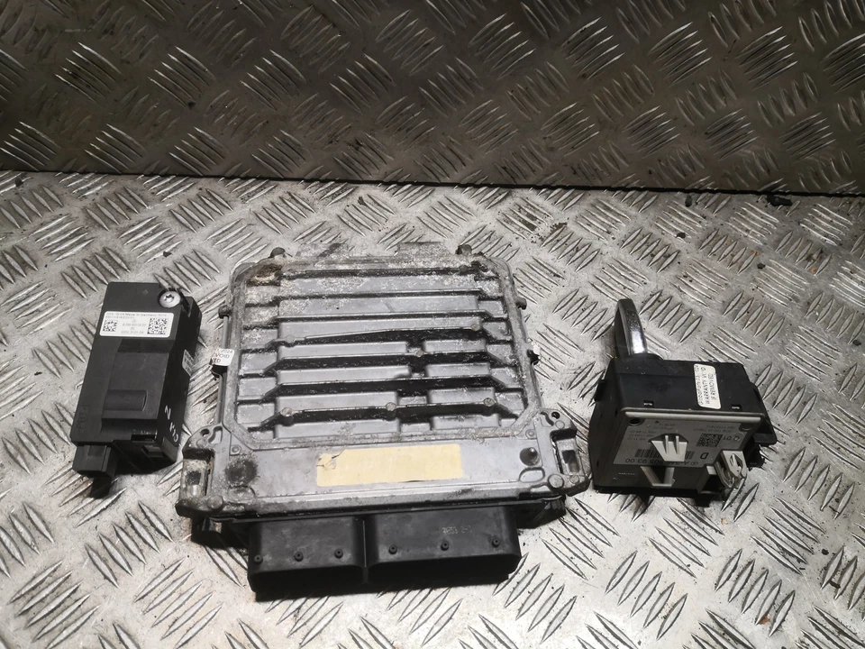 MERCEDES-BENZ Cla 180 Manuel C117 Moteur Allumage Écu Set 2709000900 1.6 Essence - Photo 2/4