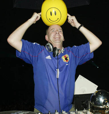 British DJ Fatboy Slim on stage for his Kick Spin tour of Japan on- Old Photo
