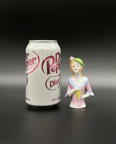 VINTAGE 3-5/8” Porcelain Ceramic Lady Red Hair Green Hat Made in Japan Half Doll - Picture 2 of 8