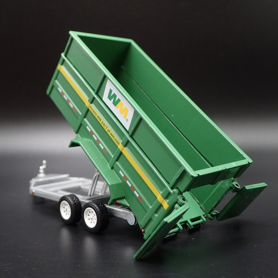 DOUBLE AXLE DUMP TRAILER RUBBER TIRES with WORKING DUMP 164 SCALE