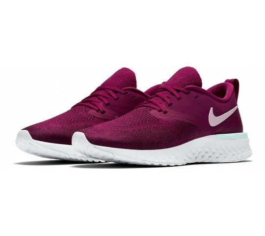 Nike Odyssey React 2 Flyknit Women s Size 6.5 Plum Raspberry AH1016 600