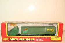 Maisto Mini Haulers Quaker State Slick 50 Semi Truck
