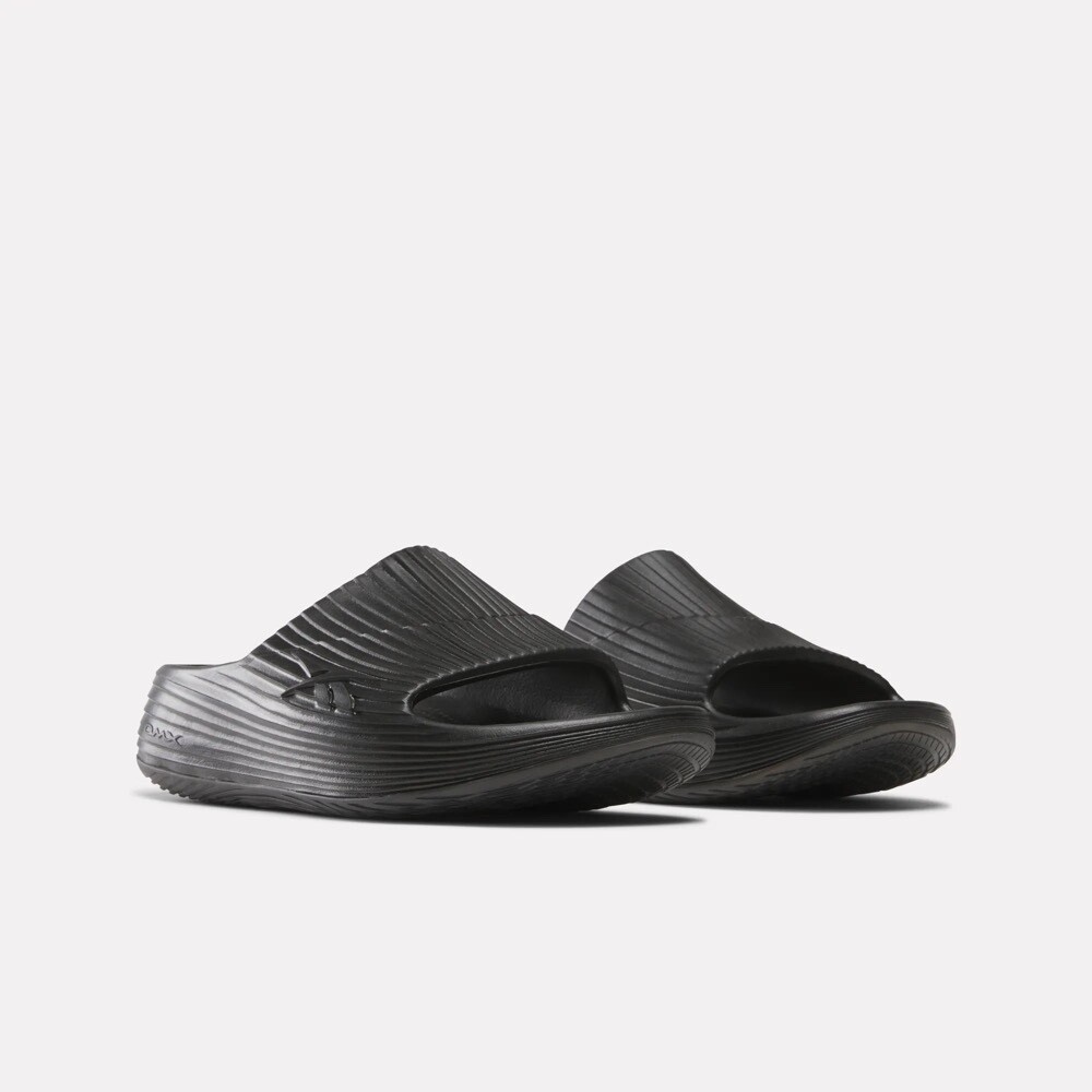 Men Reebok DMX Recovery Slip On Slides Sandals Black 100209351