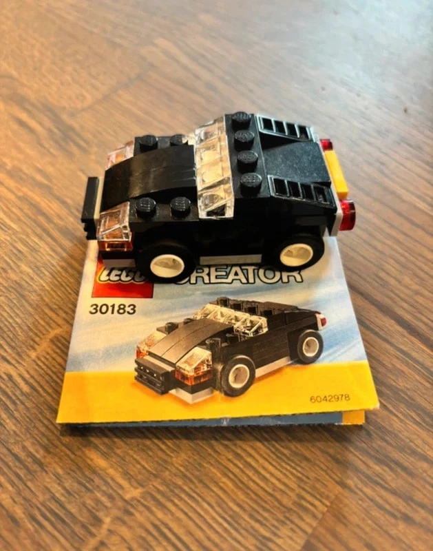 LEGO Creator 30183 Little Car, photo 2 of 2