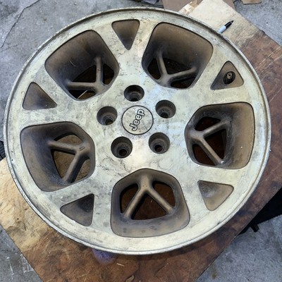 Jeep Machined Gold Grand Cherokee OEM Wheel 16  1996-1998 Rim Original 9015