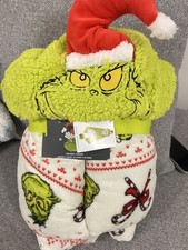 BNWT HOODED BLANKET The Grinch' Christmas throw Primark Green