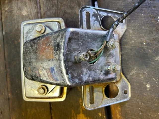 79, 80, 81 luz trasera Honda CB750K 33701425772 soporte matrícula 84700425770 Foto 3 de 4