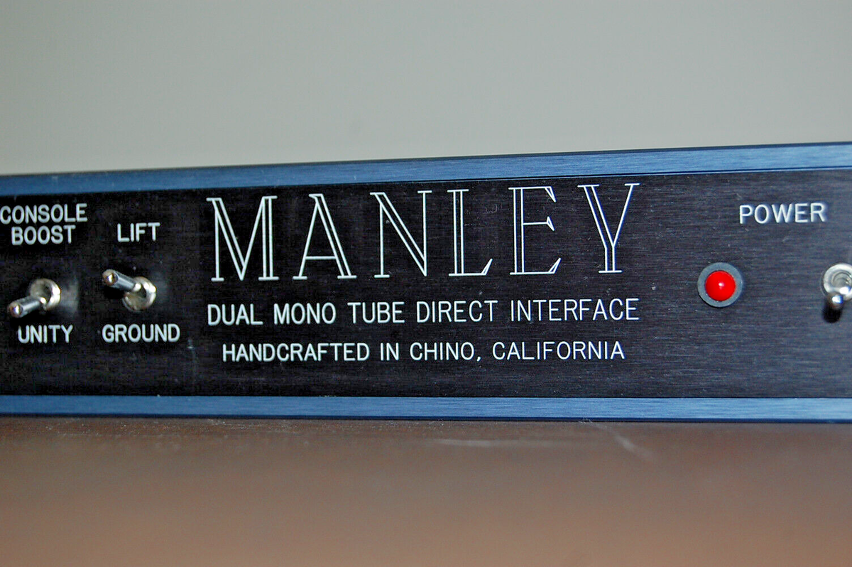 The Manley Dual Mono Tube Direct Interface with Power Cord The Manley Dual Mono Tube Direct Interface with Power Cord