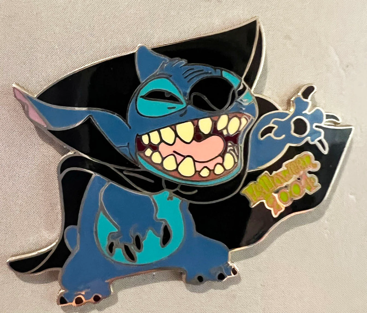 Stitch Vampire Halloween 2004 Lilo & Stitch Japan Disney Pin L02