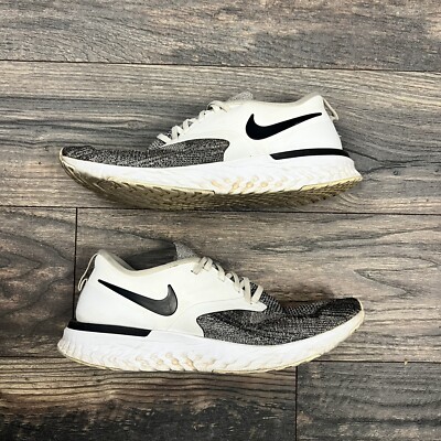 Nike Odyssey React Flyknit Men's Size Oreo White Black Running Shoes  - Main Image