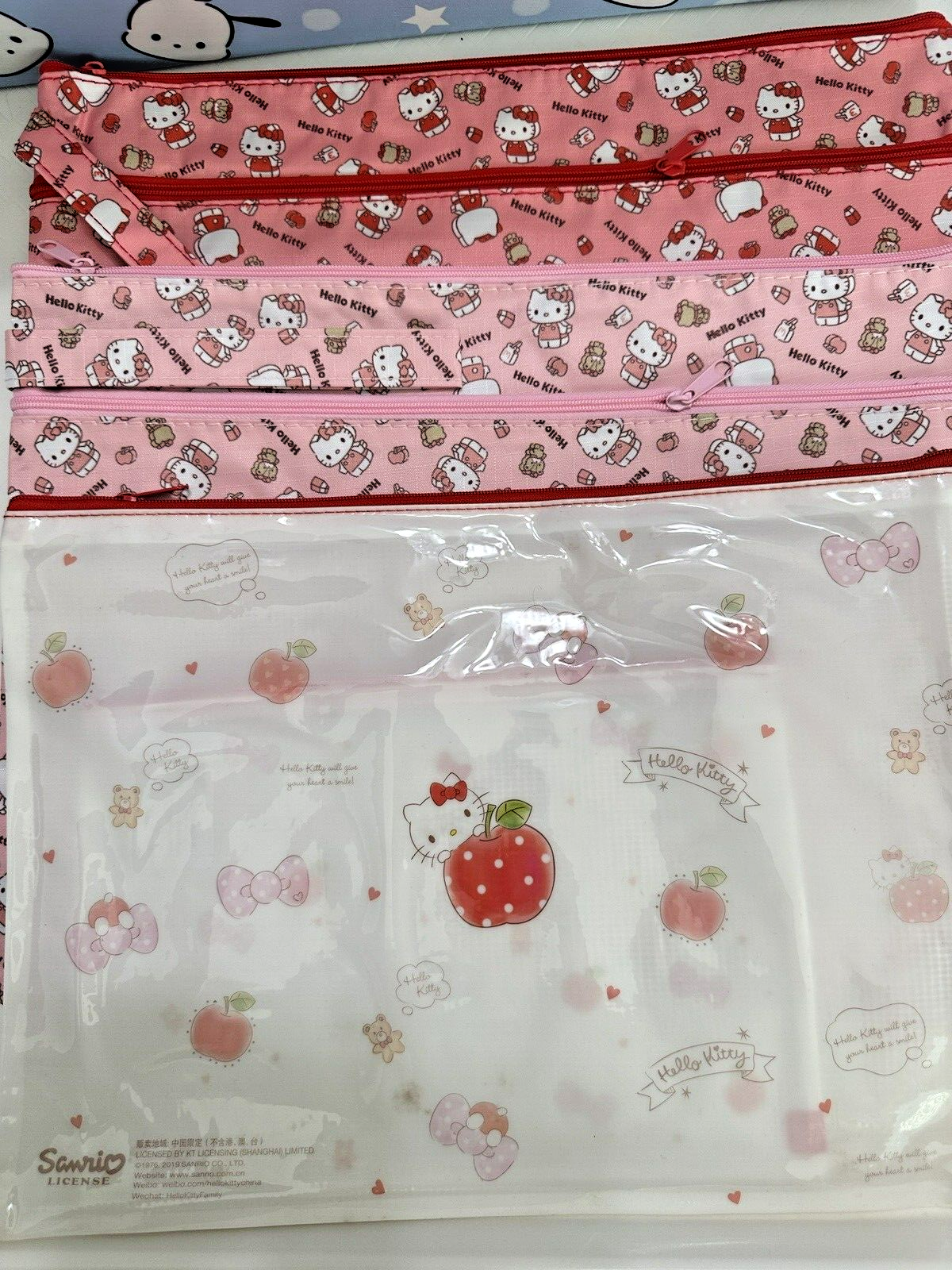 NWOT VINYL SANRIO HELLO KITTY DOCUMENT HOLDER LOT SET OF 4 PCS WITH WRIST STRAPS