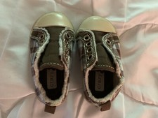 Toddler Boys Crazy 8 Shoes Size 4