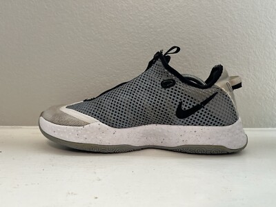 pg 4 white wolf grey