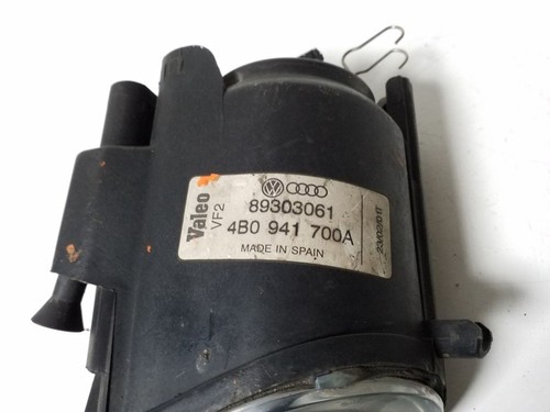 Audi A6 S6 C5 4B 2000 Rechts Nebelscheinwerfer vorne 4B0941700A EZE33485