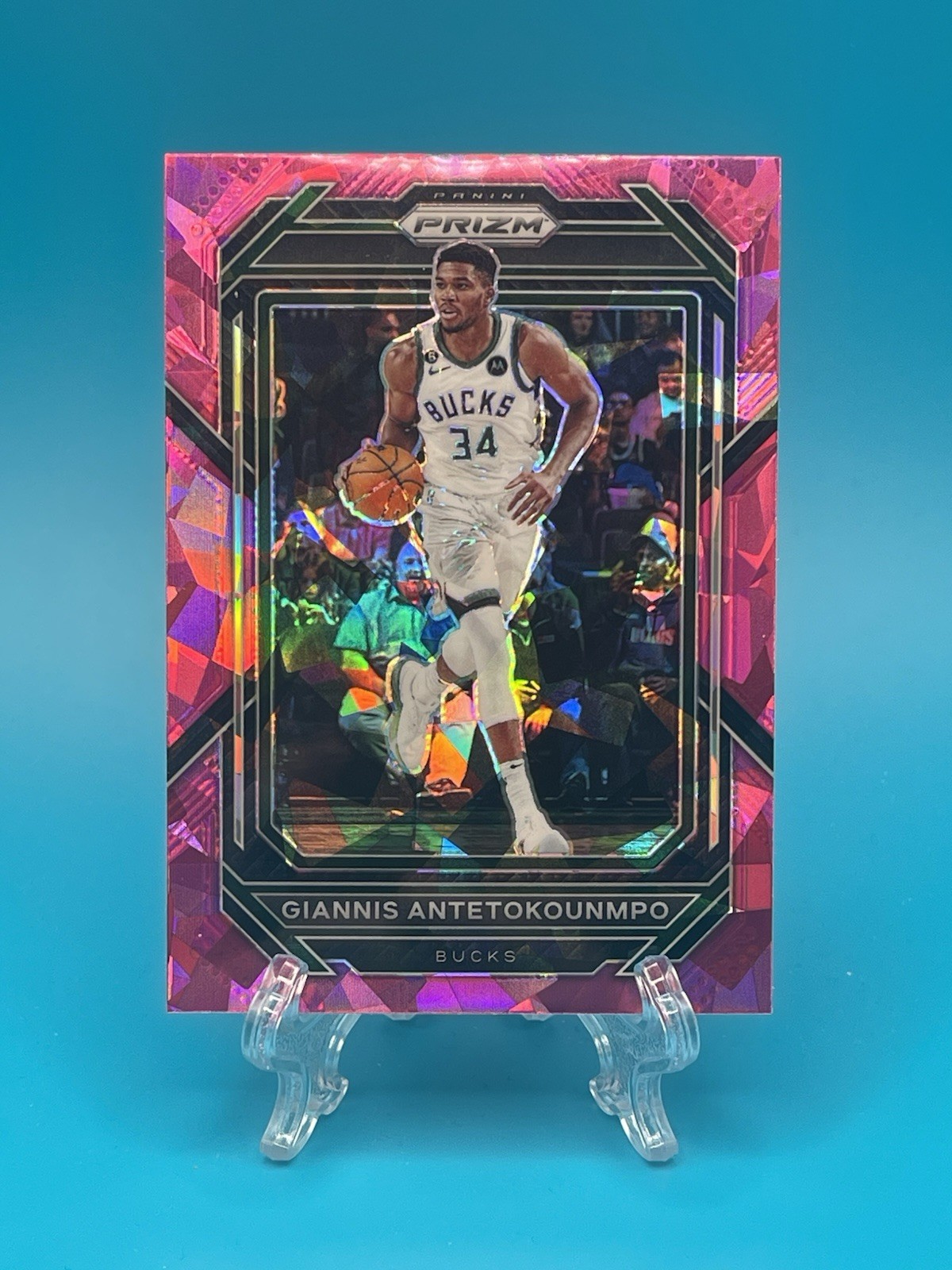 2022-23 Panini Prizm Giannis Antetokounmpo #96 Pink Ice Prizm