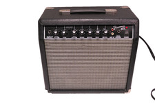 Fender Frontman 15G Guitar Amplifier (PR495) (Cleaned & Tested)