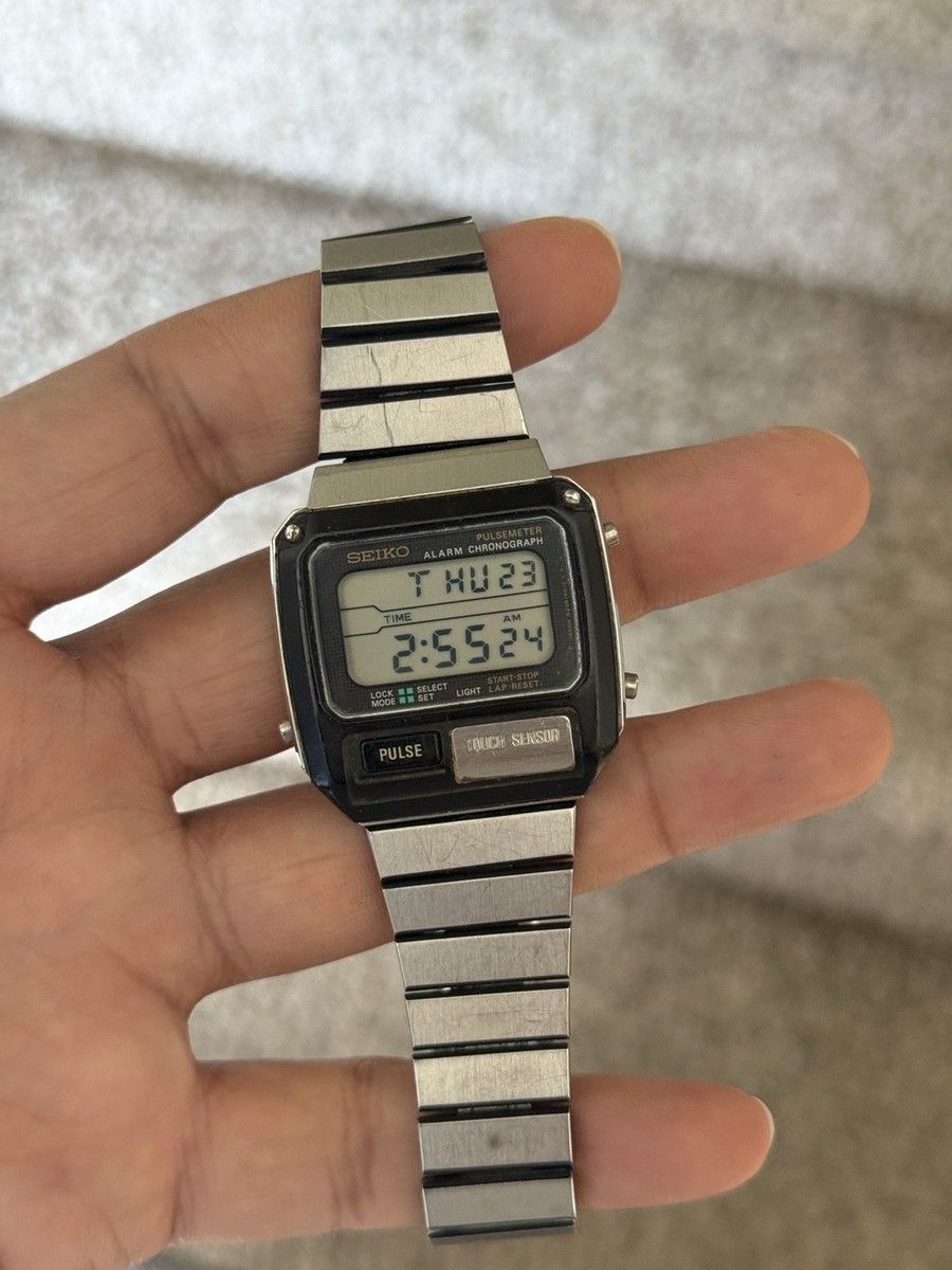 SEIKO PULSE METER WR VINTAGE DIGITAL WATCH JAPAN 1982 rare