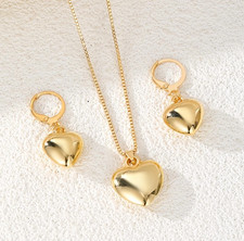 Women's Gold Color Alloy Necklace and Earrings Jewelry Set