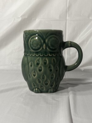 OWL SHAPED COFFEE MUG. EMBOSSED SCULPTURE OWL COFFEE MUG. Art Deco 3D Mug Green