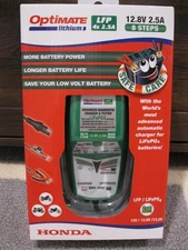 Honda Optimate Lithium LiFePO4 2.5A Auto Battery Charger 31670-BMS-004M CRF450L