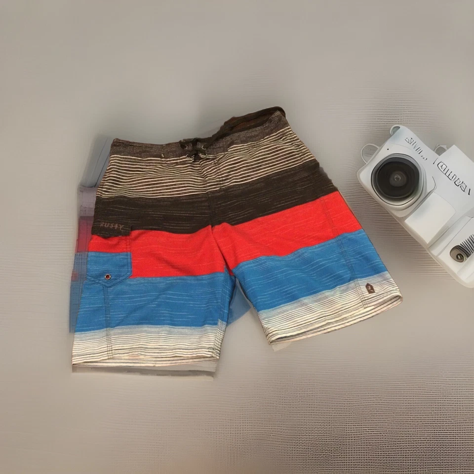 Pantalones Cortos de Tabla Marca Rusty Gris Blanco Rayas Carga Bolsillo Surfer Para Hombre 32 Foto 2 de 4