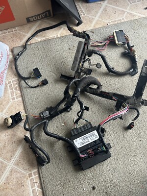 CADILLAC ESCALADE 07-08 OEM Front left seat memory wiring harness 25886667
