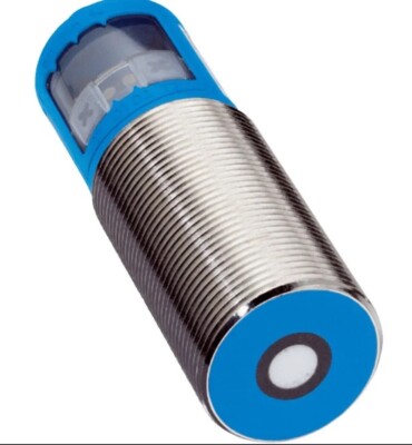Sick UM30-213113 (6036918) Ultraschallsensor (Brandneu)