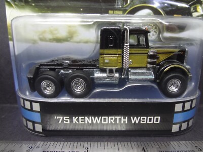 HW Hot Wheels '75 Kenworth W900 Smokey and the Bandit Retro