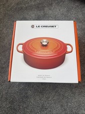 Image of Le Creuset Cast Iron Shallow Casserole Dish with Lid Blue Chambray 27cm