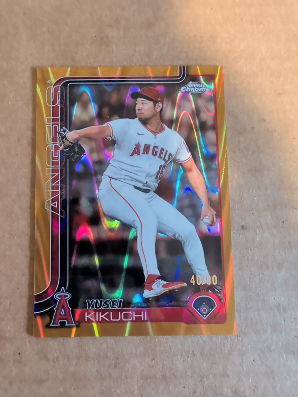 2025 Topps Chrome Update YUSEI KIKUCHI Gold Wave Refractor #/50 #USC59 Angels !!