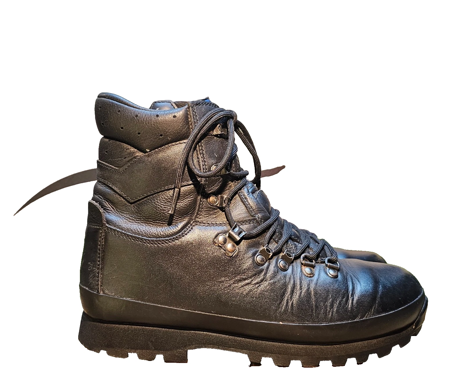 Altberg Defender lightweight Hiking, Fishing Walking, any activity Boots UK 9 M