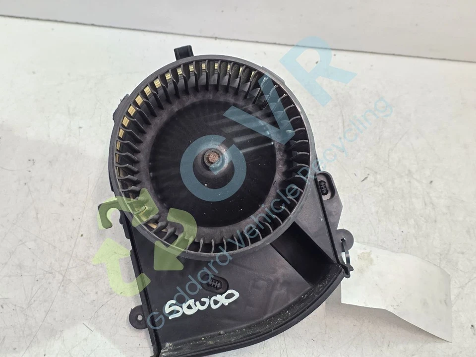 FIAT SCUDO DELUXE SWB MULTIJET MK2 270 / 272 Heater Blower Motor Fan 1498378080 - Image 2 of 4