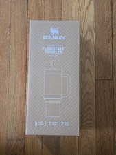NEW Stanley Cup Quencher H2O Flowstate Tumbler 40oz (GREEN)