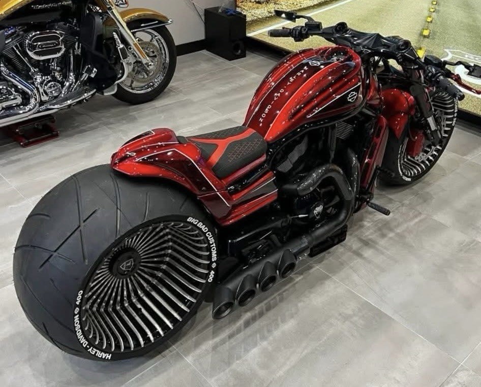 02-17 Custom Parts ,Harley Davidson V -Rods, NightRod , C C M .