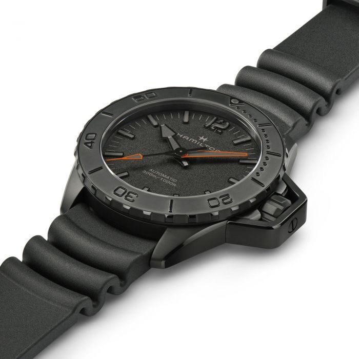 New Hamilton Khaki Navy Frogman Auto Black Dial Rubber Band Mens New Hamilton Khaki Navy Frogman Auto Black Dial Rubber Band Mens