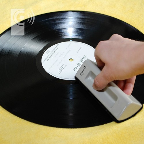 Record Cleaning Accessories - Anti Static Brush, Cloth, or Stylus Brush gifts - Picture 14 of 27