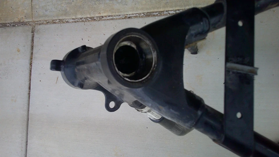 2004-2005 Victory Kingpin 框架底盘 — 第 2/4 张图片