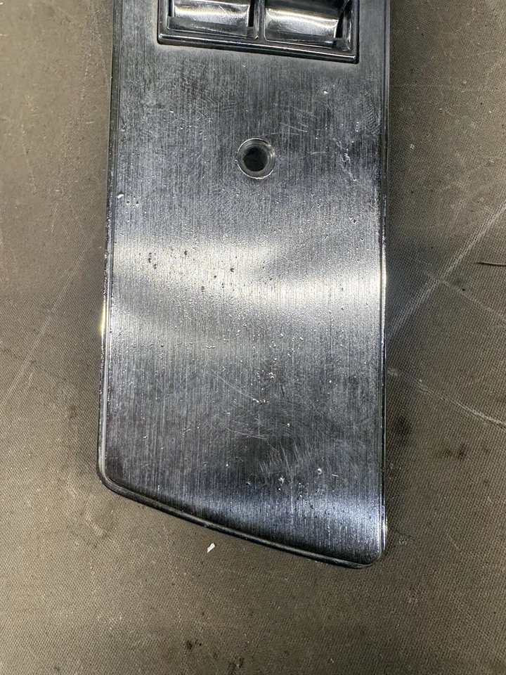 Pontiac GTO Chevelle Cutlass 442 1973-1977 interruptor de ventana eléctrica Grand Am Regal OE Foto 2 de 4