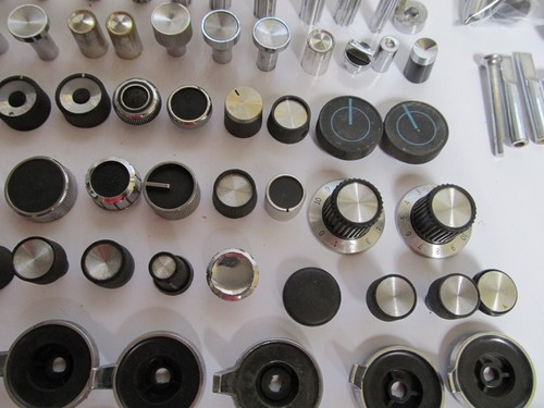 Vintage Auto Car Radio Knobs 300+ Pcs Lot - Plastic & Metal Ford Chevy Delco - Picture 16 of 18