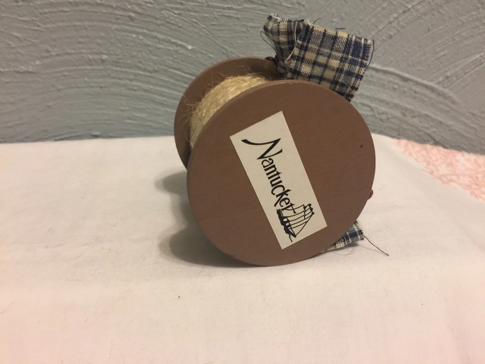 Rustic Metal Wire Spool Photo Picture Holder - Image 2 of 2