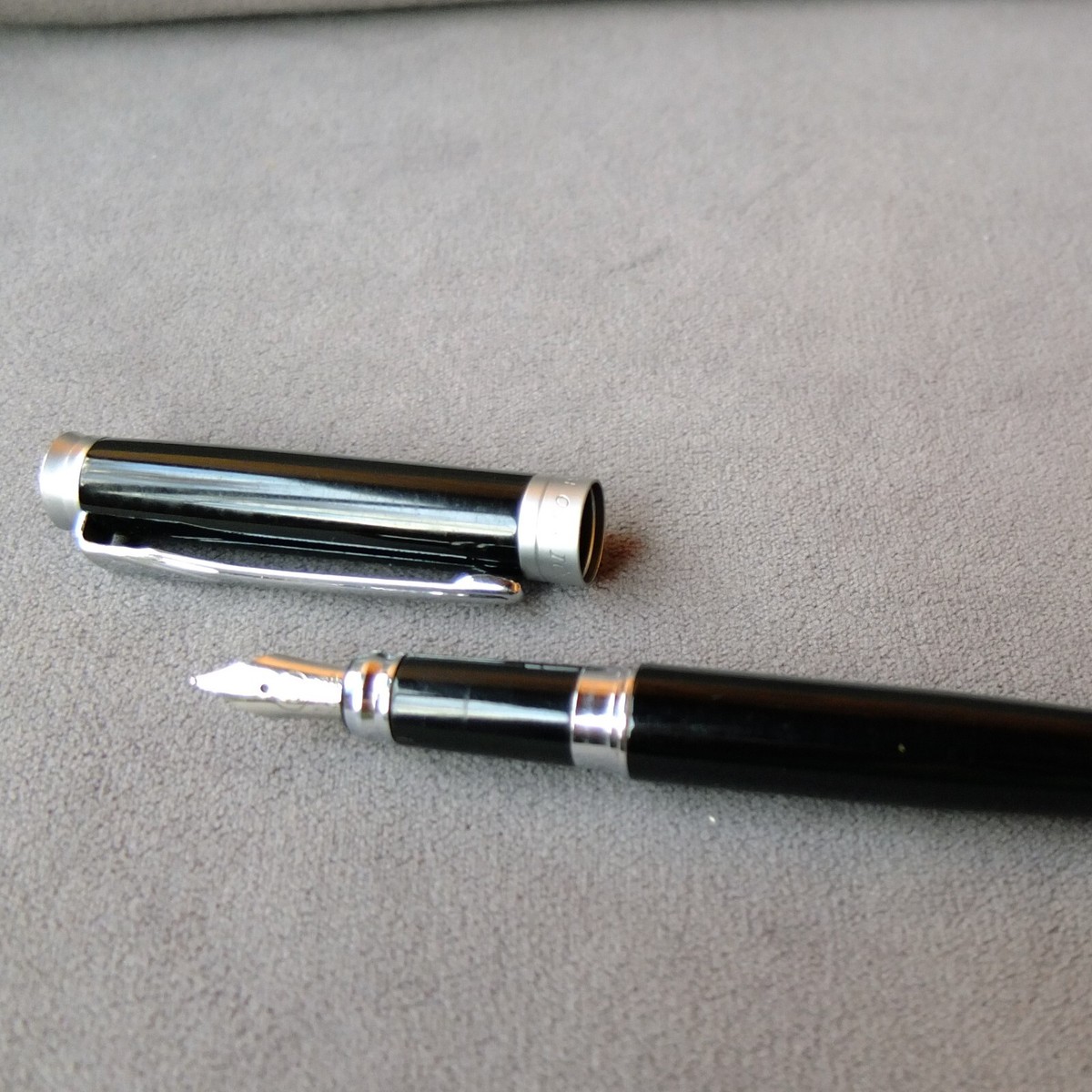 Fountain pen SZ.LEQI 600 Paris NAKI 14KGP,metal and plastic body