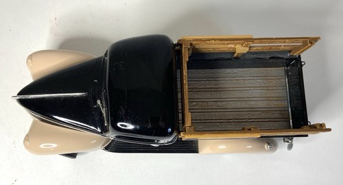 Weil McLain Truck No. 40 Diecast Advertising ERTL 1940 Pick Up EUC! - Picture 5 of 11