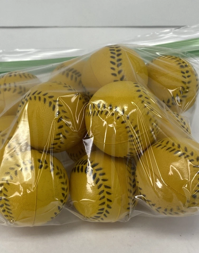 Paquete de 12 - SKLZ Bolt Balls Soft Micro Training Balls - Amarillo - Poco Uso Foto 3 de 4