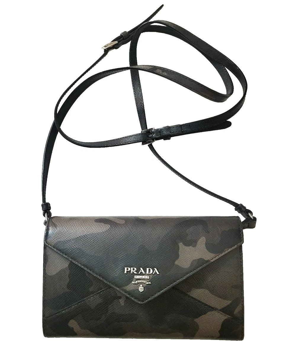 Preços baixos em Transversal PRADA Saffiano Lux Bolsas e Sacolas