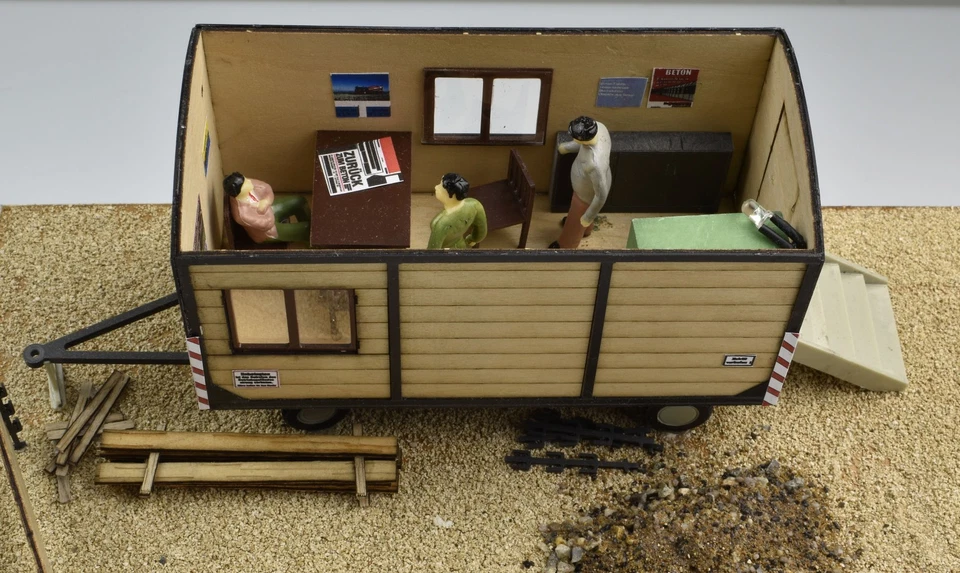 Construction trailer polystyrene + plywood milled, track 0, M 1:43 - Image 3 of 4
