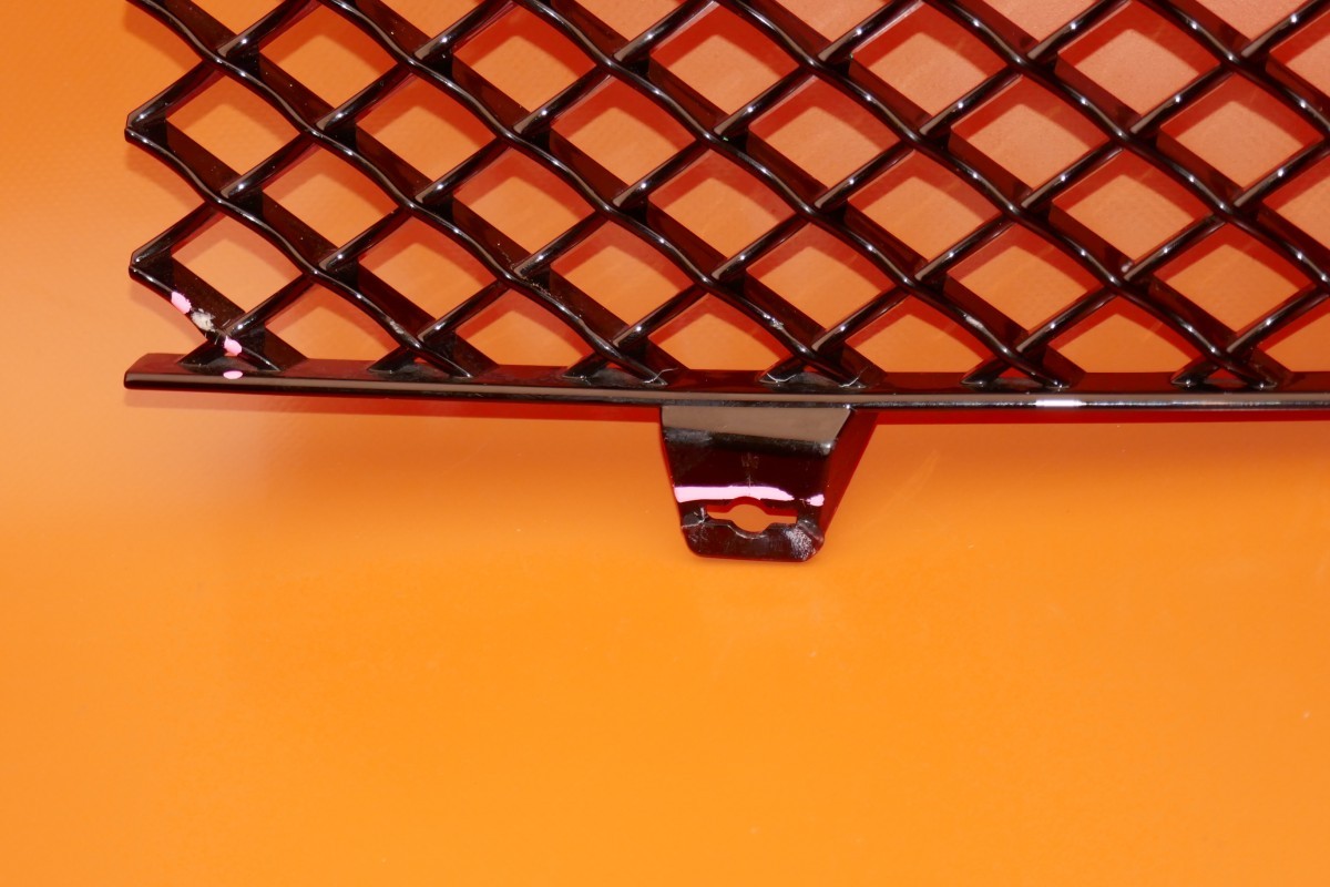 BENTLEY GT GTC GRILLE LEFT 2012 2013 2014 2015 2016 2017 COUPE 3W3853683 DAMAGED