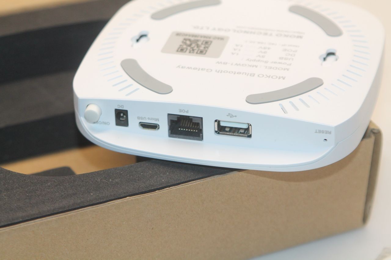Passerelle IoT Bluetooth WiFi MOKO MKGW1-BW blanche pour maison connectée