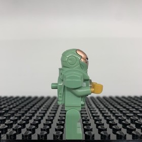 LEGO Super Heroes Marvel Scuba Iron Man sh0213 from 76048 Minifigure Green Read