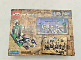 LEGO 4735 Slytherin New Sealed MISB Good Harry Potter Vintage Retro 2002 RARE