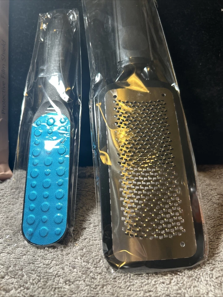 Two Foot File / Pedicure Rasp - Perfect for Calluses - Black - Image 2 of 4